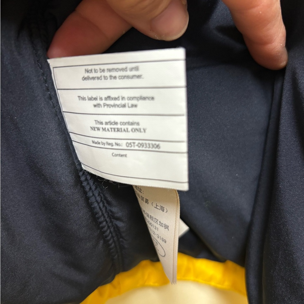 Abercrombie & Fitch Canary Yellow Preppy Winter Zip Up Jacket - Large - Picture 11 of 14